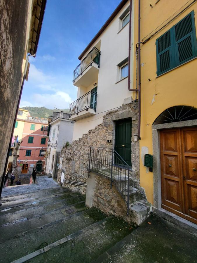 Puppo Apartments Corniglia Exterior photo